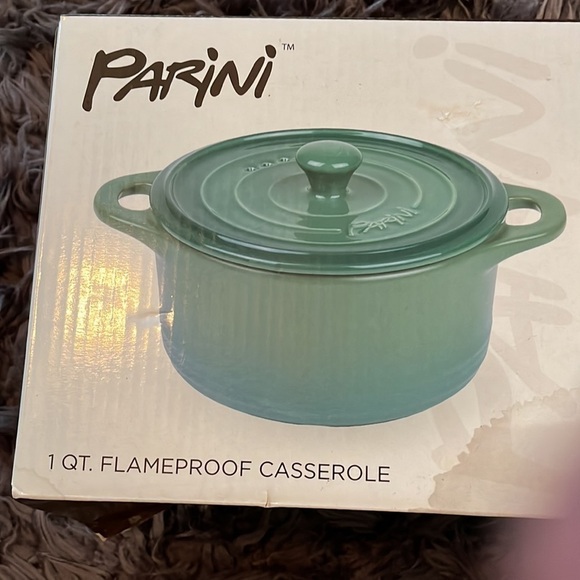 Parini quart 🔥 flameproof casserole green in color New. - Picture 2 of 2